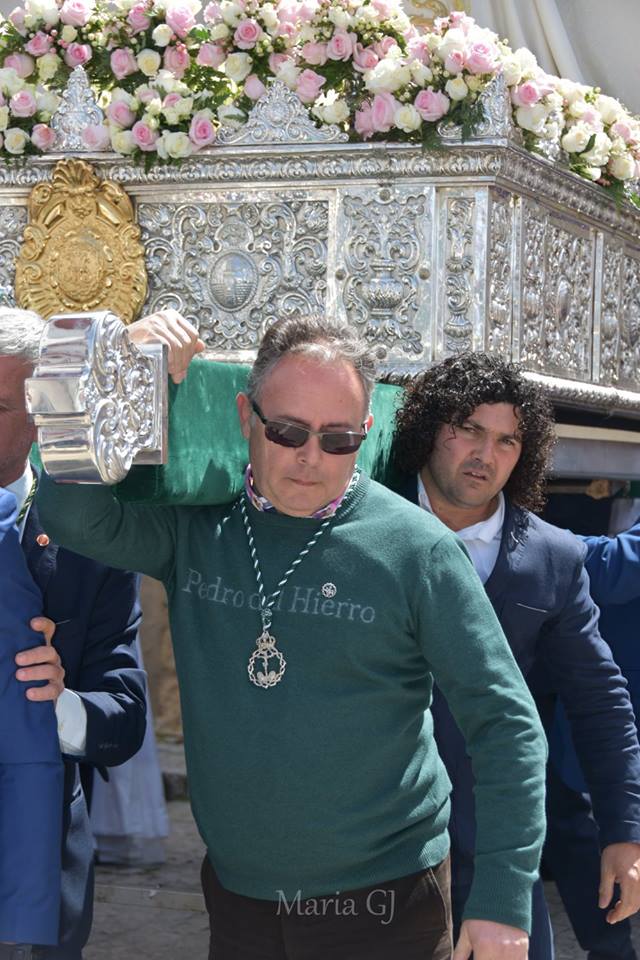 Maria GJ 2018 Domingo de Resurrección Costaleros