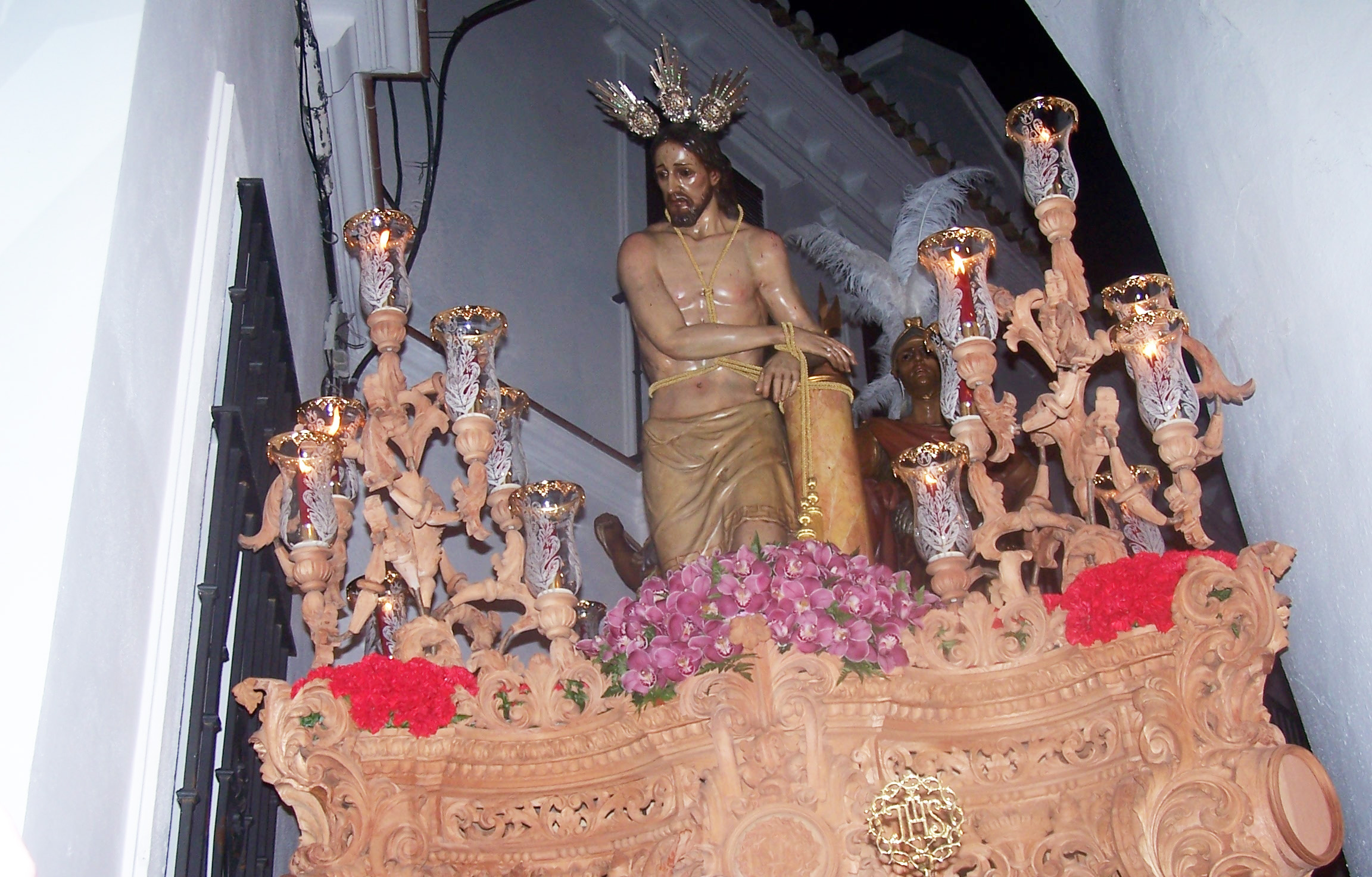 Angel Medina El Amarrao 2010-2012 con el trono sin dorar