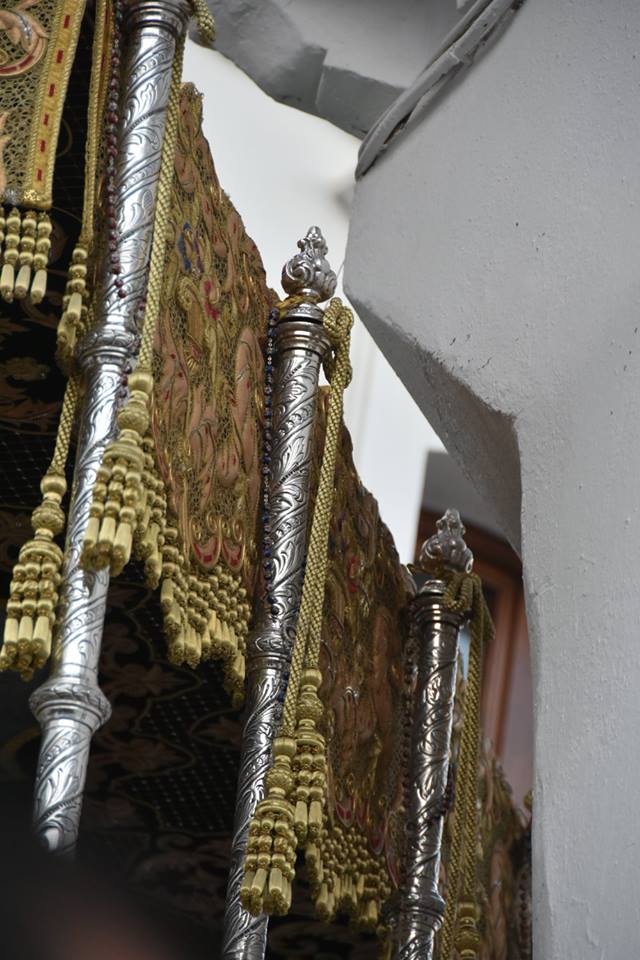 Maria GJ 2018 Jueves Santo Trono Detalles