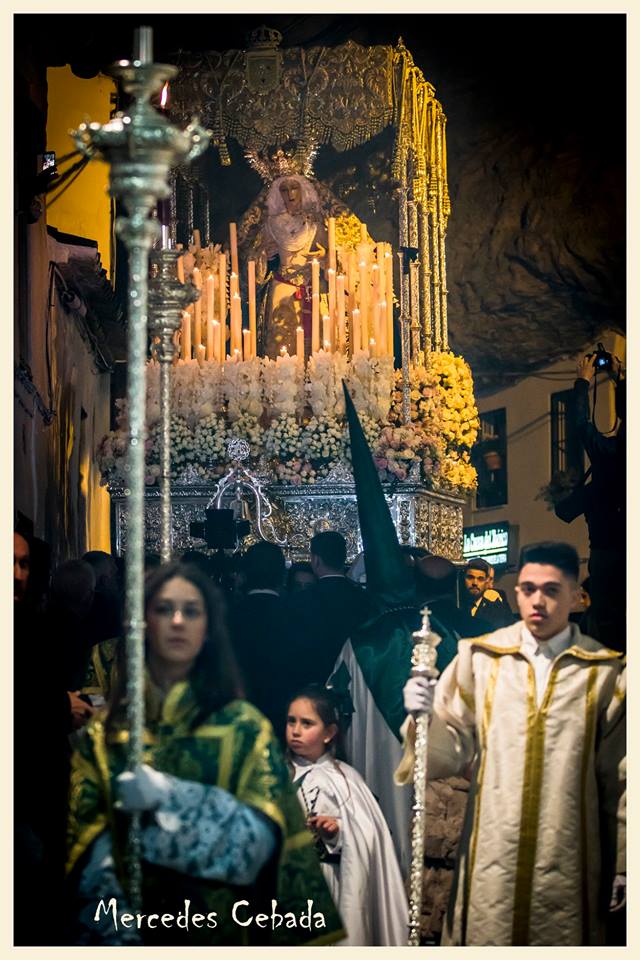 Mercedes Cebada 2018 Jueves Santo Virgen de los Dolores Detalles