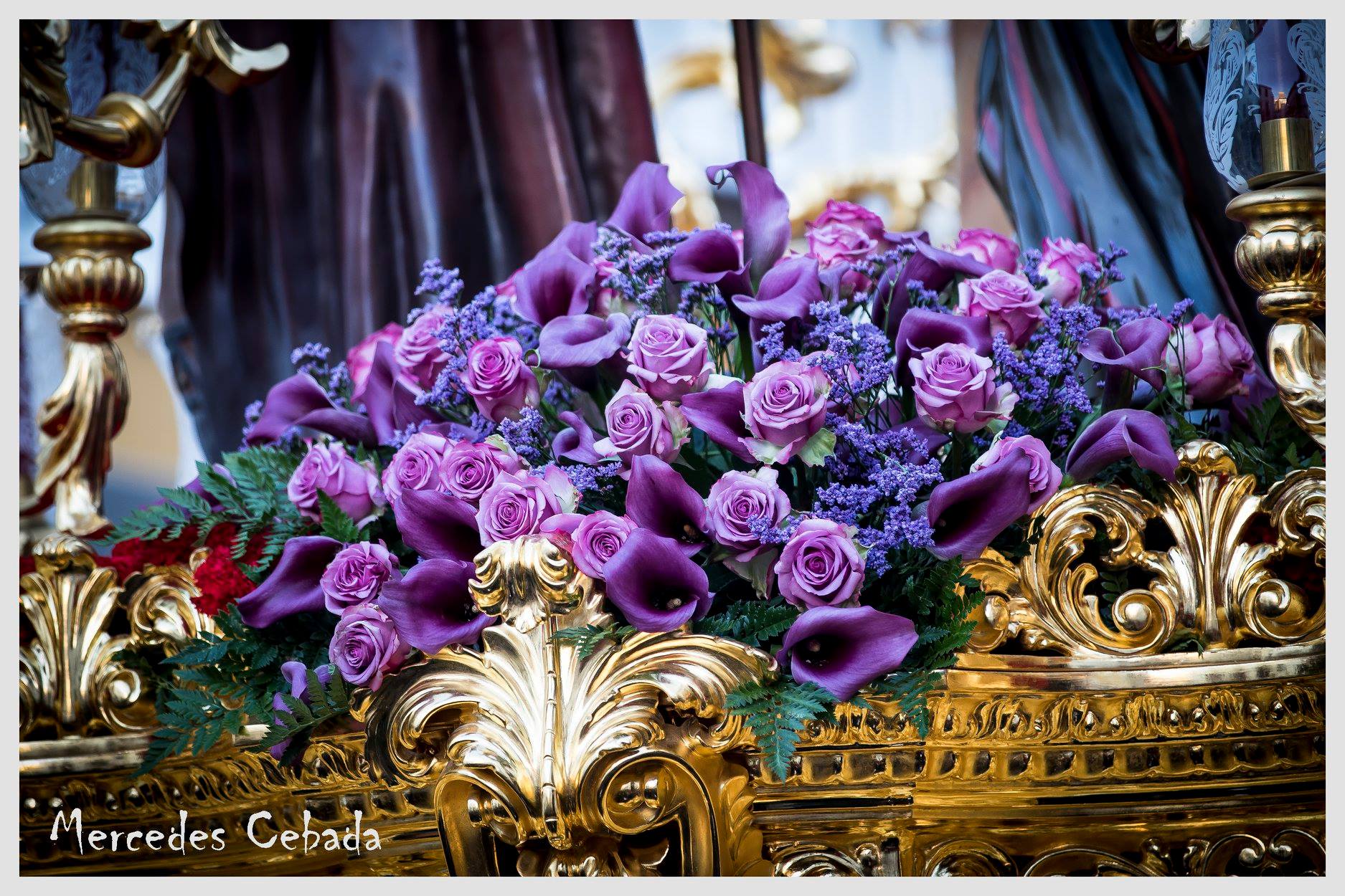 Mercedes Cebada 2018 Jueves Santo Detalles Flores