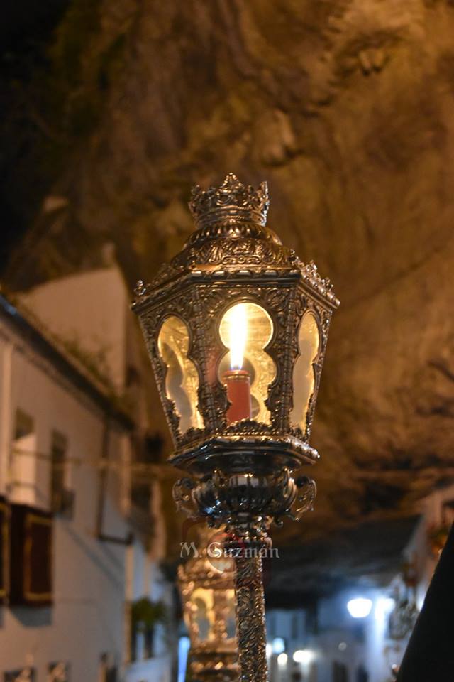 Maria GJ 2017 Amarrao Detalle Farol