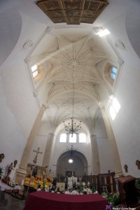 Mario García Vargas 2018 Jueves Santo Interior de la iglesia de la Villa