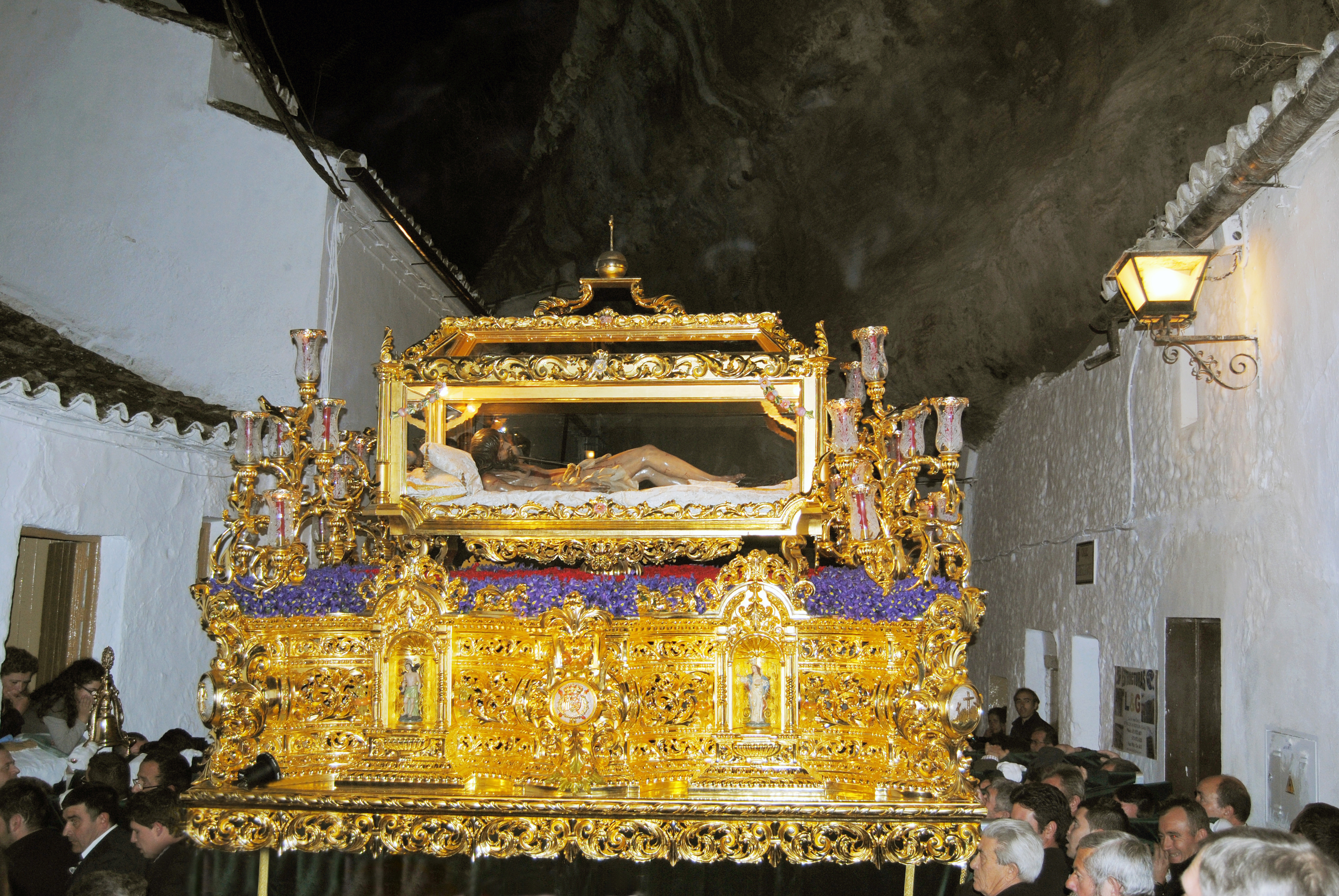 Angel Medina 2010-2012 Santo Entierro en Las Cuevas de la Sombra
