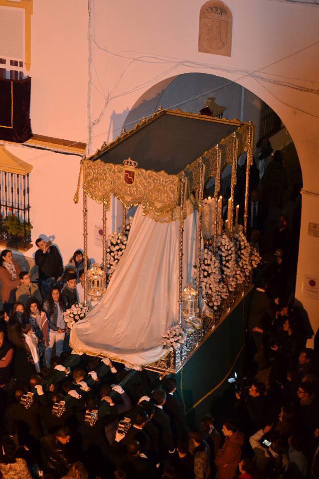 Maria GJ 2016 Virgen de los Dolores en el arco de la Villa