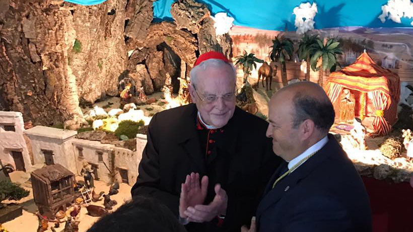 Carlos Amigo Vallejo en el Belén de Setenil en 2016
