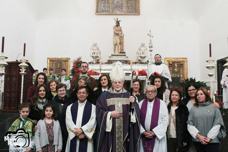 Carlos Amigo Vallejo en la iglesia de la Villa de Setenil