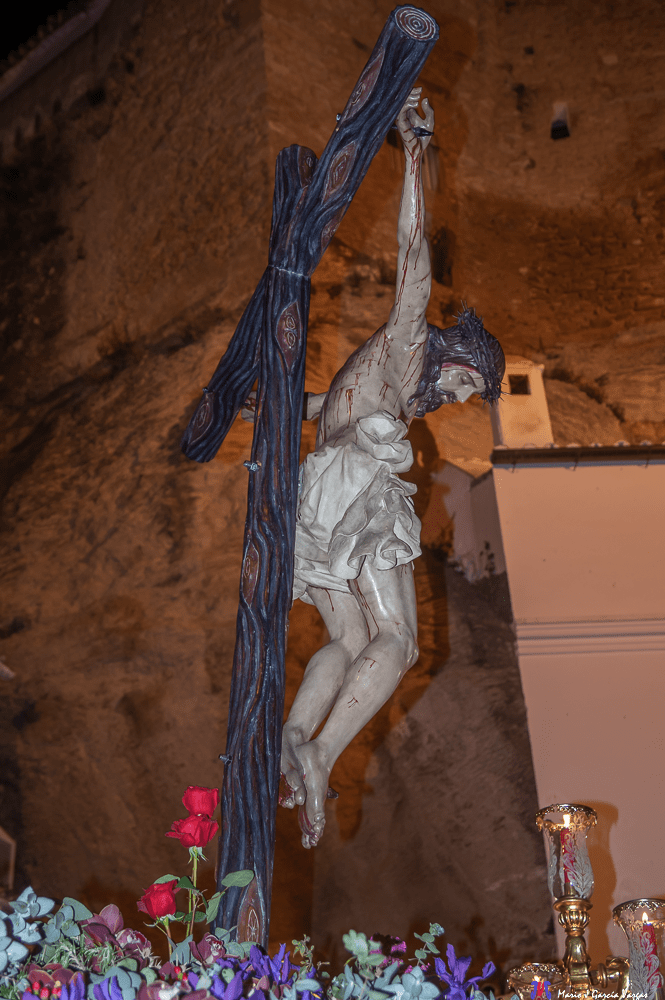 Semana Santa 2022 Mario García Vargas Viernes Santo Cristo Vera+Cruz alzado en la Plaza de Andalucia