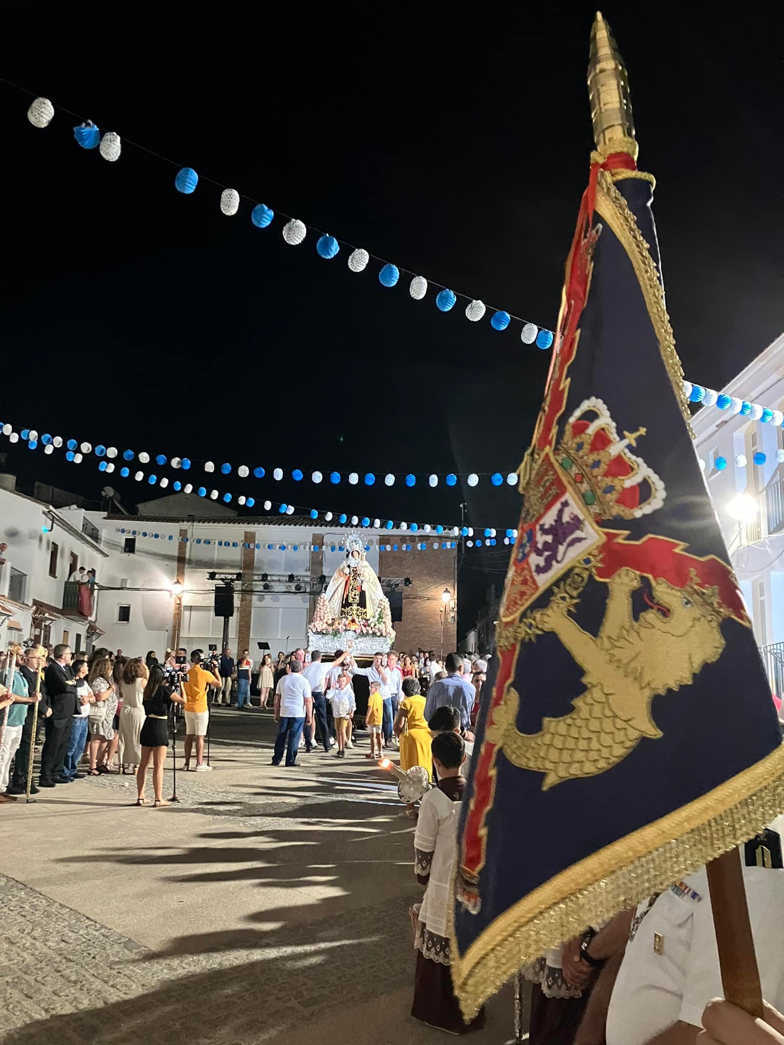 La plaza del Carmen recuperó el esplendor de antaño en honor de la patrona de Setenil